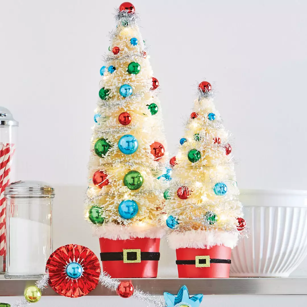 Raz Lighted Bottle Brush Trees In Santa Belt Buckets New! 3 Raz Lighted Bottle Brush Trees In Santa Belt Buckets New!